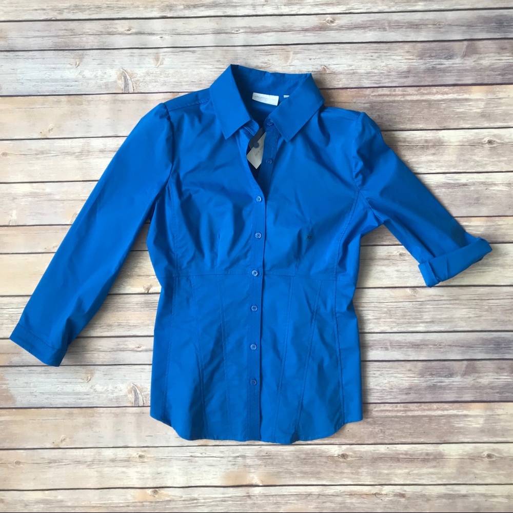 BRAND NEW New York and Company Blue Button Down